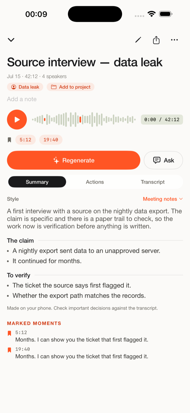 A labeled interview transcript in Fieldnoter showing who said what